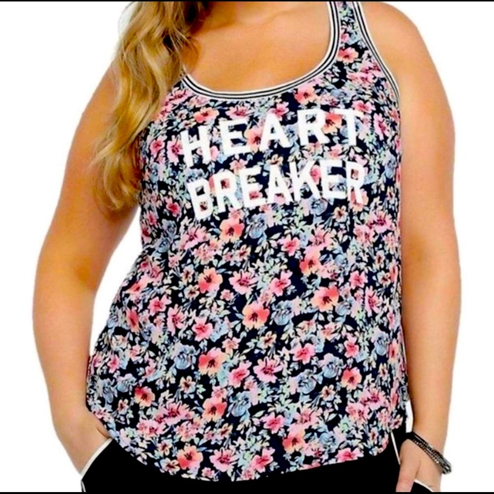 Torrid NWT floral “Heart Breaker” tank sz 0